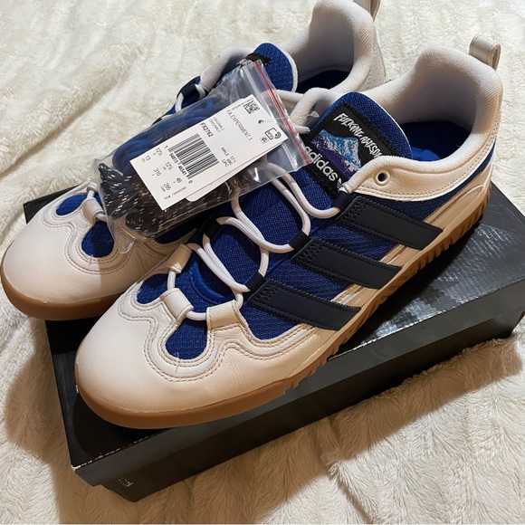 Adidas FA experiment 1 - Picture 6 of 9